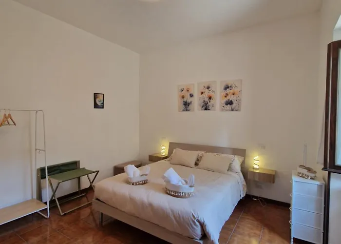 Charming Home With Private Patio Near Swiss Border And Transport - Daisy, Loggiadeifiori