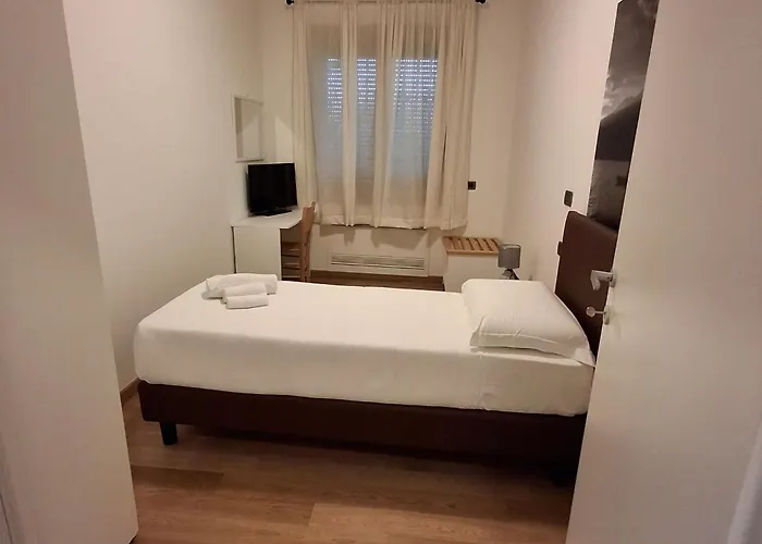 Villa Montalto Castelnuovo Del Garda - Be Happy Hotels