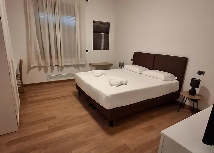 Villa Montalto Castelnuovo Del Garda - Be Happy Hotels