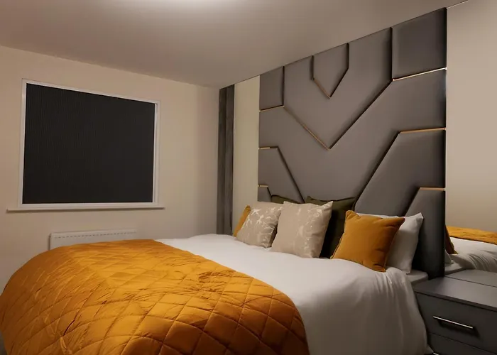 Adeluxe Aura - Entire Ultra Luxury- Super King Bed With Free Wifi, Netflix And Amazon Prime
