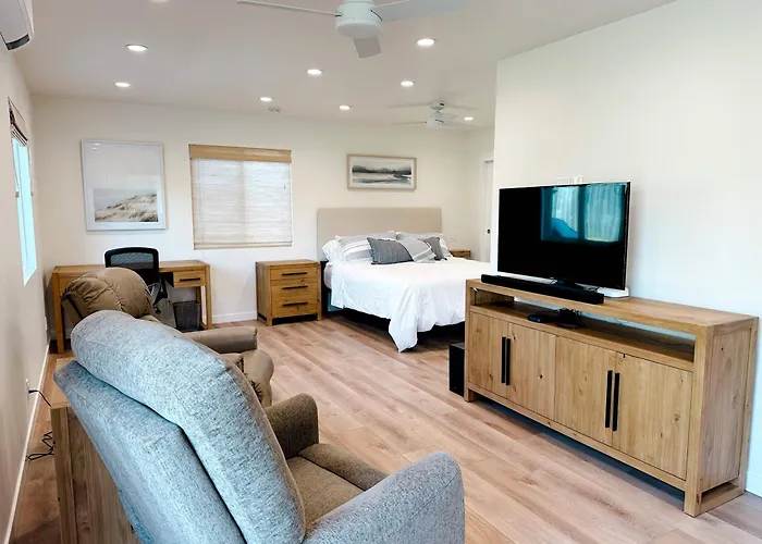 Relaxing Mesa Cottage - Walk To Beach, Trails And Cafes