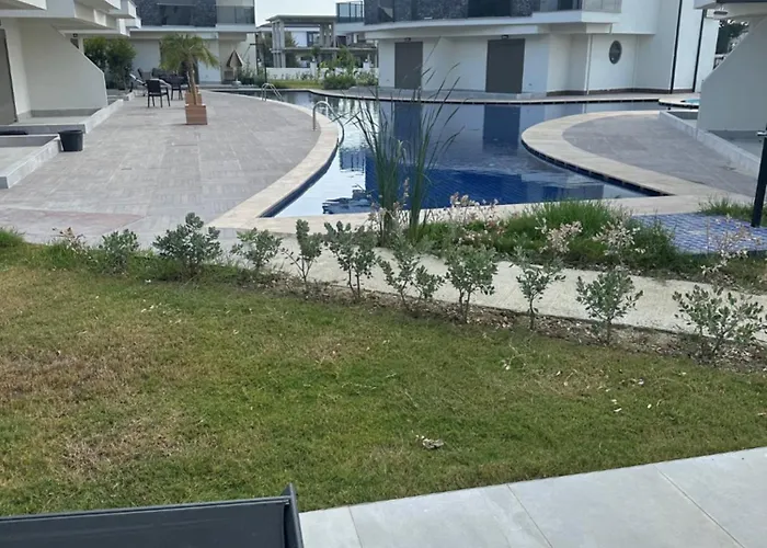 Charmante, Moderne Wohnung 10 Minuten Fussweg Zum Strand!