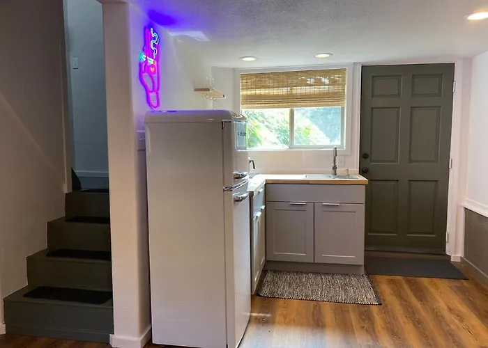 Unique Farm Apartment With Woodstove