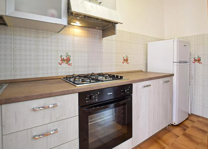2 Bedroom Amazing Apartment In Casal Velino