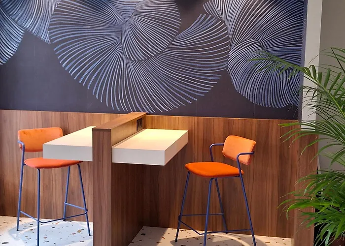 Logis Hotel Rex Lorient