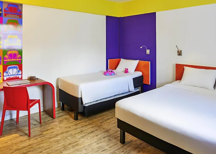 Ibis Styles Balneario Camboriu - 1 Quadra Do Mar