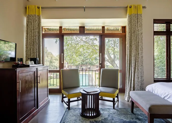 Casterbridge Hollow Boutique Hotel