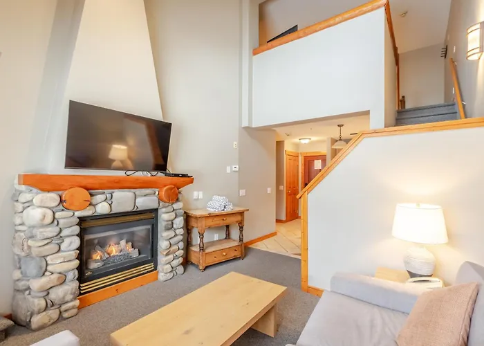 Lizard Creek Lodge