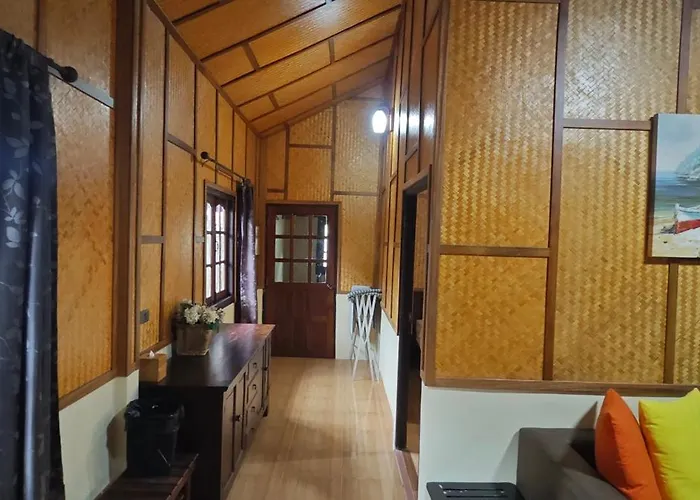 La Luna Italian Restaurant & Accommodation Koh Lipe
