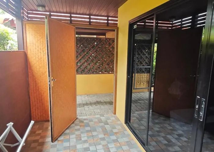 La Luna Italian Restaurant & Accommodation Koh Lipe