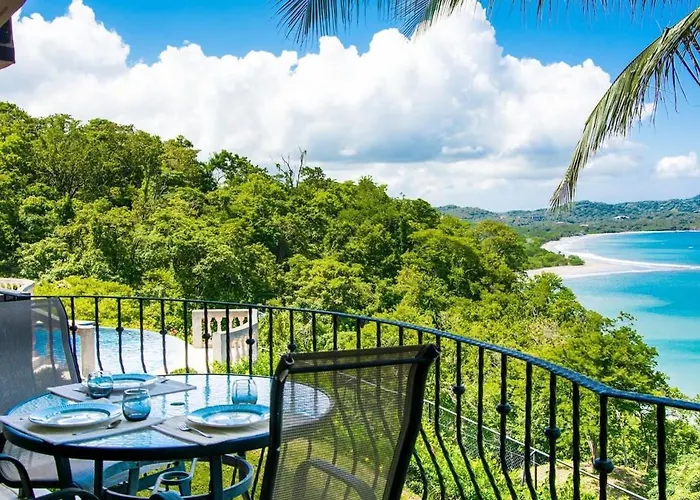 Beautiful Condo In Peaceful Cliffside Location With A Private Balcony & Stunning Ocean And Mountain Views