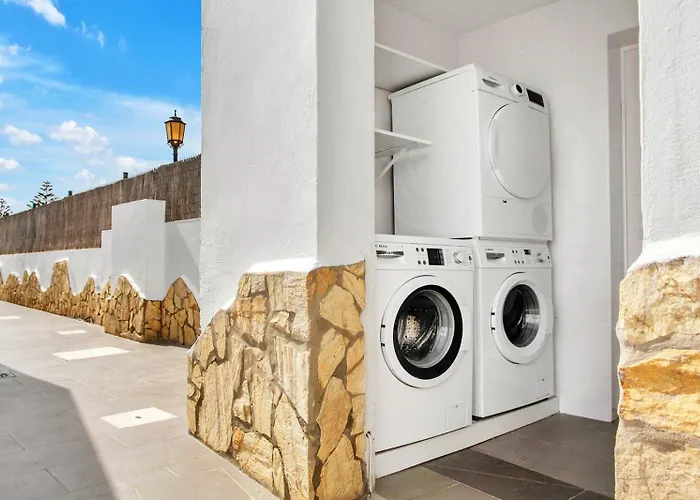 Apartamentos Livvo Mar Azul - Adults Only