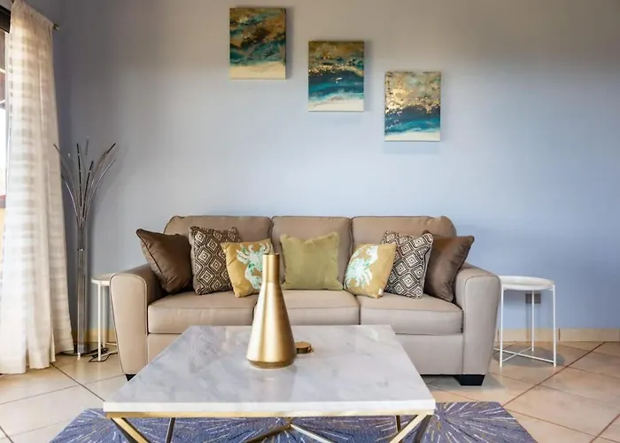 Modern, Immaculate Unit In Flamingo With Spectacular Ocean Views