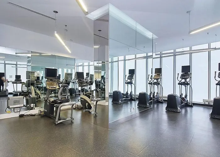 Beautiful Luxurious Modern Condo With Breathtaking Views