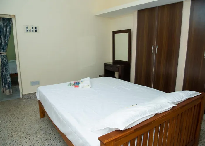 Live Inn Rms