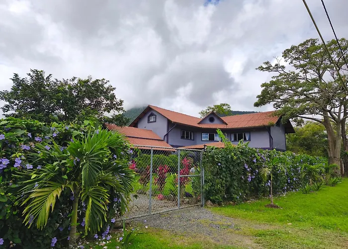 Casa Morada