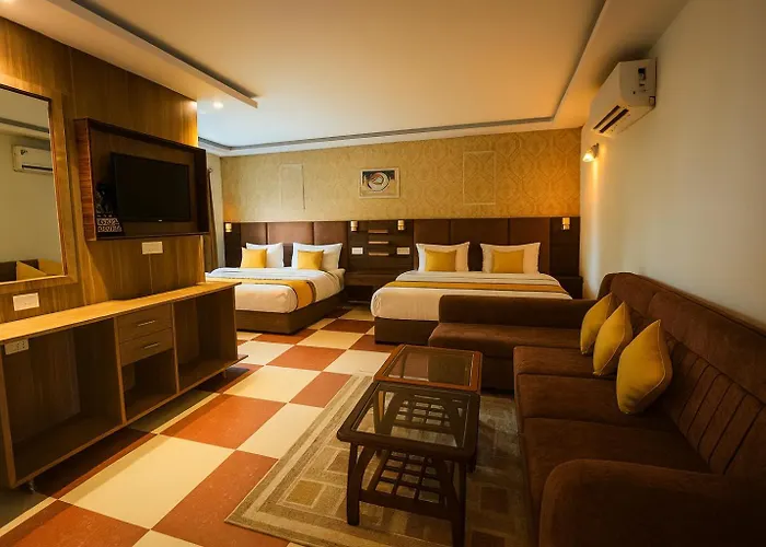 Hotel The Pacific Paradise, Opposite Shantikunj - Haridwar