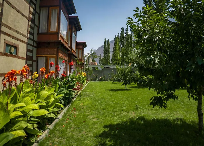 Khar Hotel