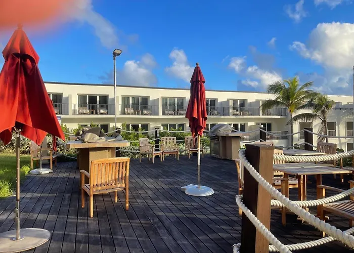 Dawn Beach Jw Marriott