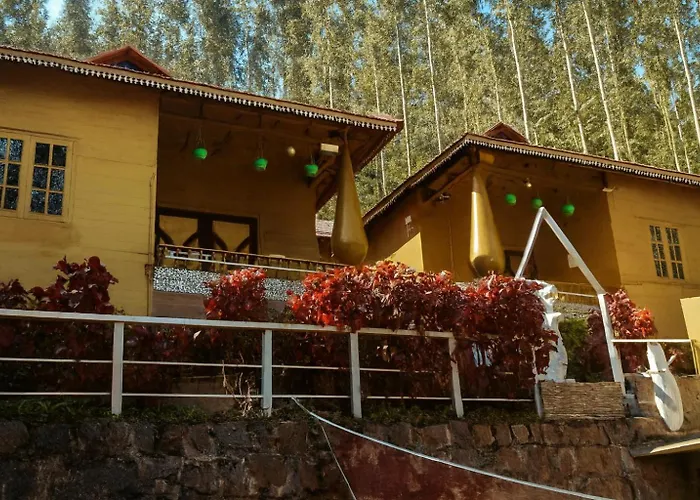 Holidayz By Stayz Royale In Yercaud - Misty Woody Stay