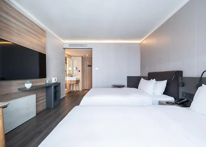 Hanting Hotel Shenzhen Guomao Subway Station