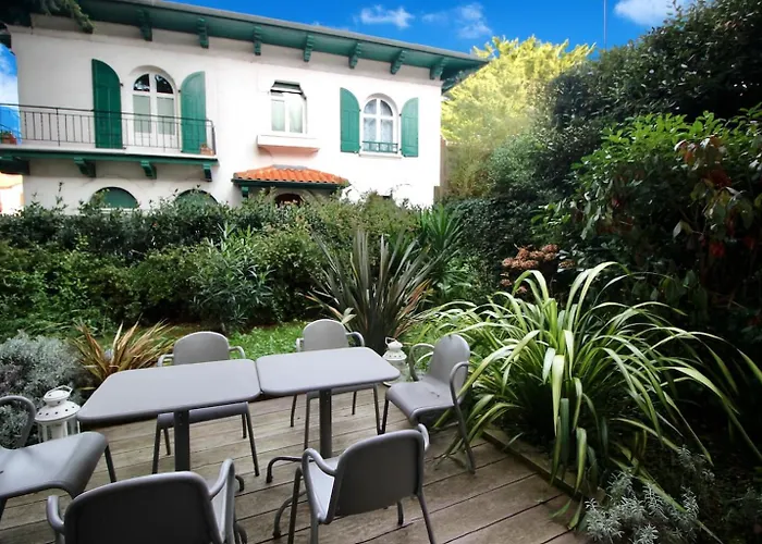 Tres Beau Et Grand T2, Jardin Et Terrasse