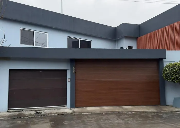 Casa Amar, Near Of Us Border And Consulate