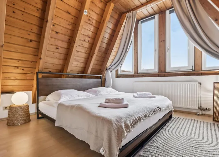 Homely Escape Maisonette Friedberg Mit Terrasse
