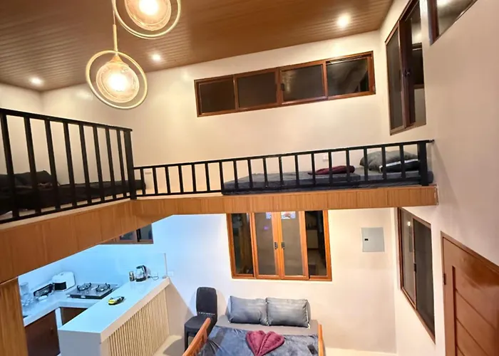 R&C Transient House