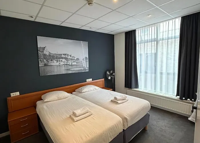 Hotel & Appartementen Royal