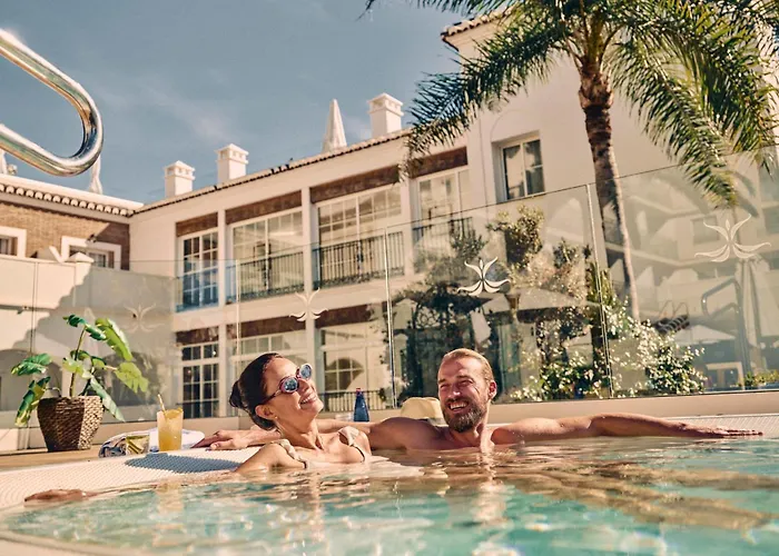 Beneste Villa Flamenca Hotel