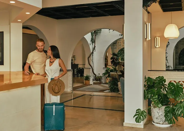 Beneste Villa Flamenca Hotel