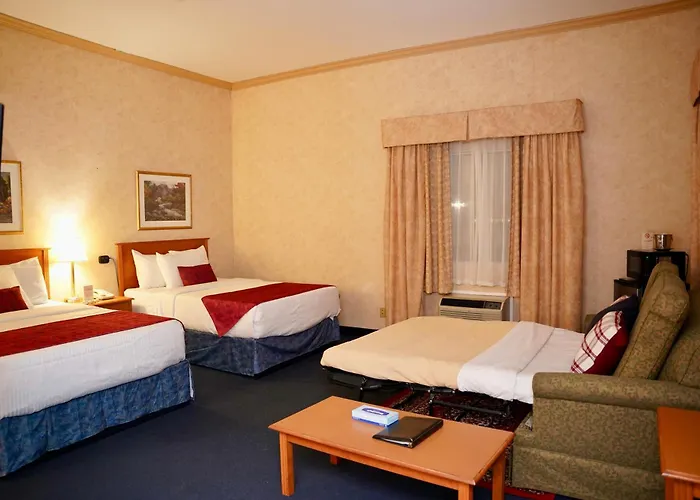 The Glengate Hotel & Suites