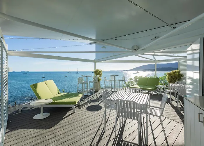 Coral Sea Resort