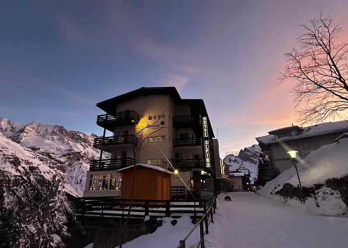 Hotel Alpina