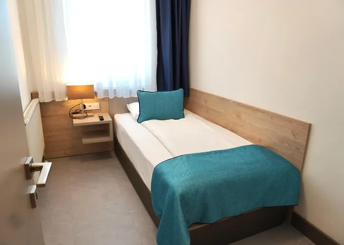 Hotel Atlas Halle