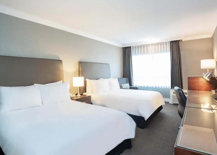 Sandman Hotel & Suites Vancouver Airport