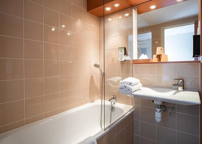 Kyriad Rennes Nord Hotel