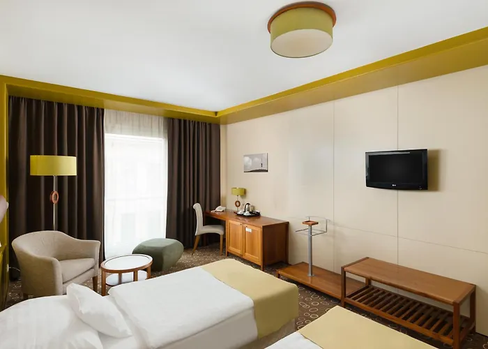 Corso Hotel Pecs