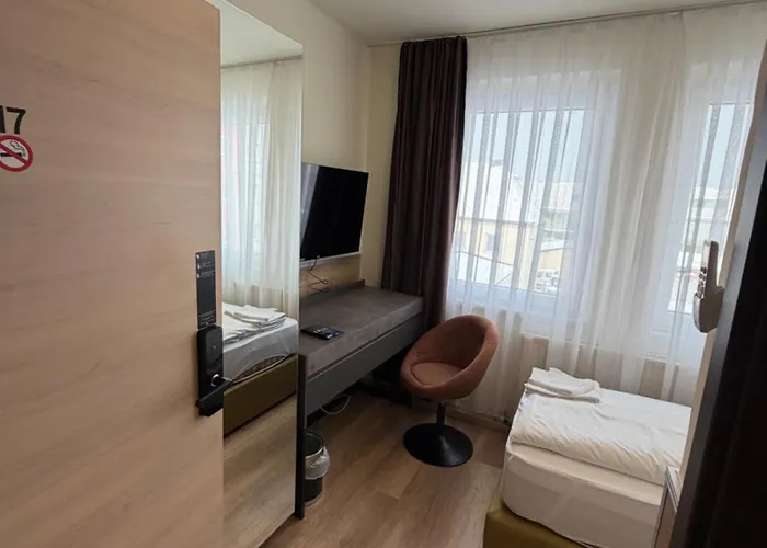 Turm Inn 24H Self Check In By H&H Hotels