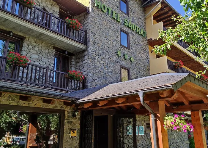 Hotel Saurat