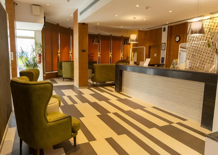 Golf Royal Hotel