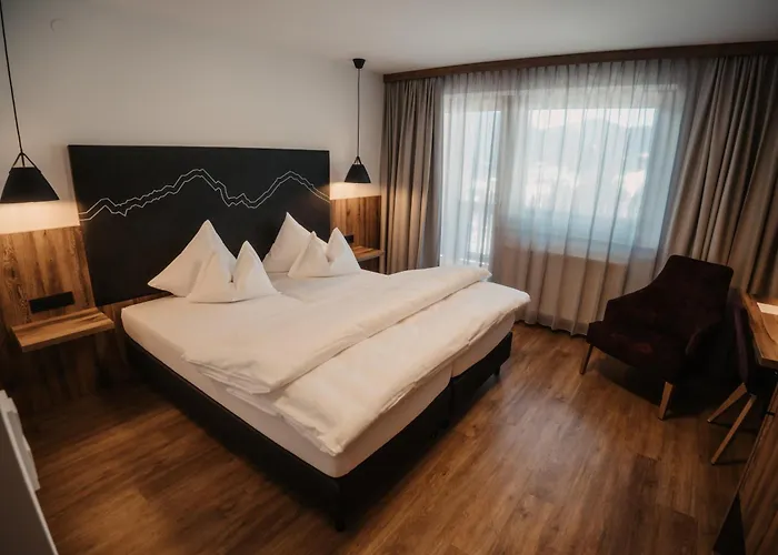 Hotel Neubergerhof