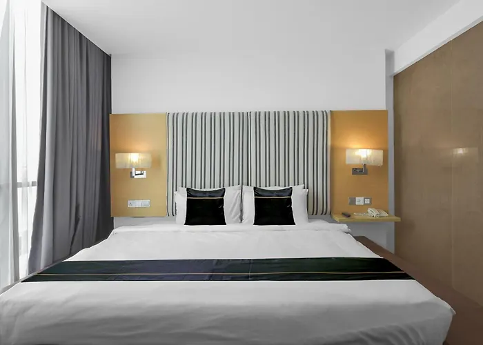 Sunday Hotel Subang