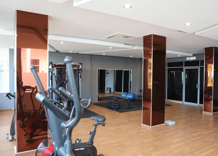 Primula Beach Hotel