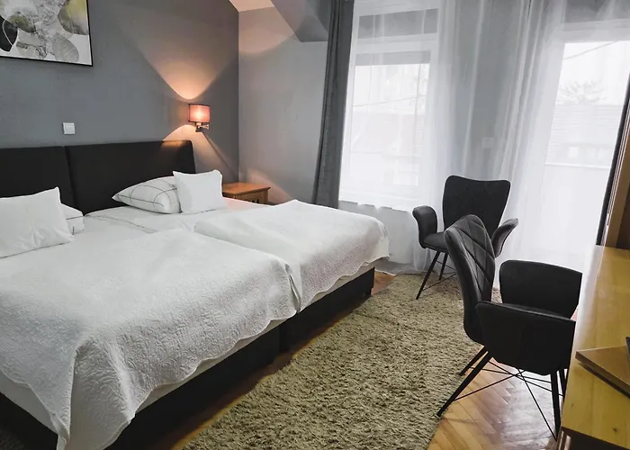 Hotel Millennium