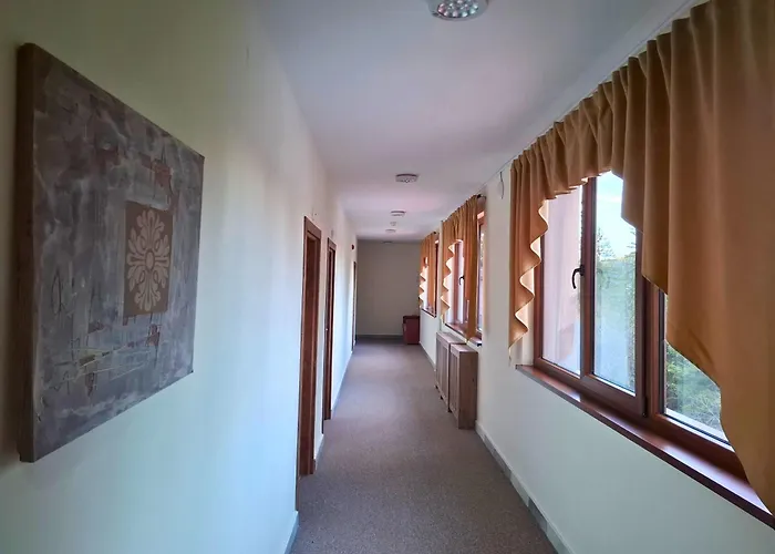 Elina Hotel