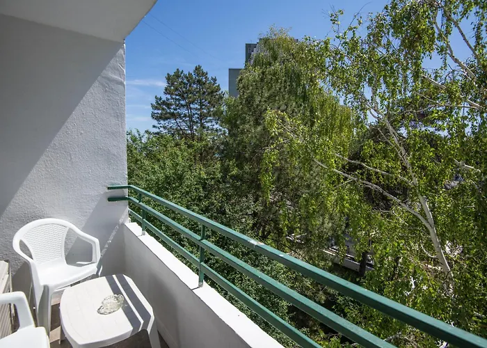 Hotel Siret Saturn