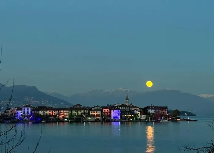 Sirena Vista Lago
