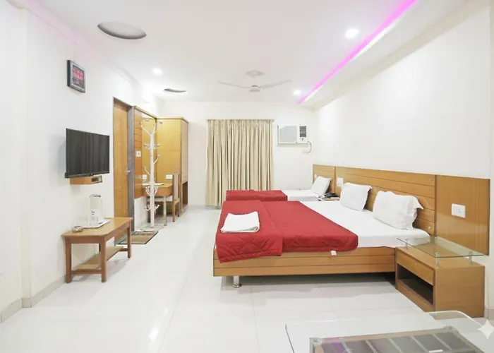 Hotel Sarita - Near Surat Railway Station